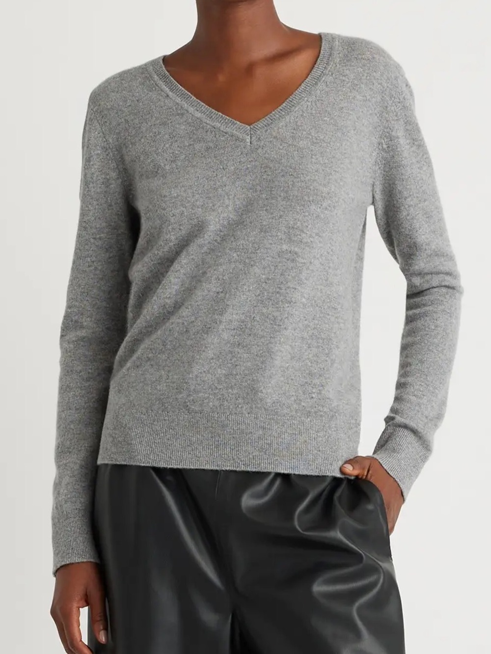 Quince Mongolian Cashmere V-Neck Sweater